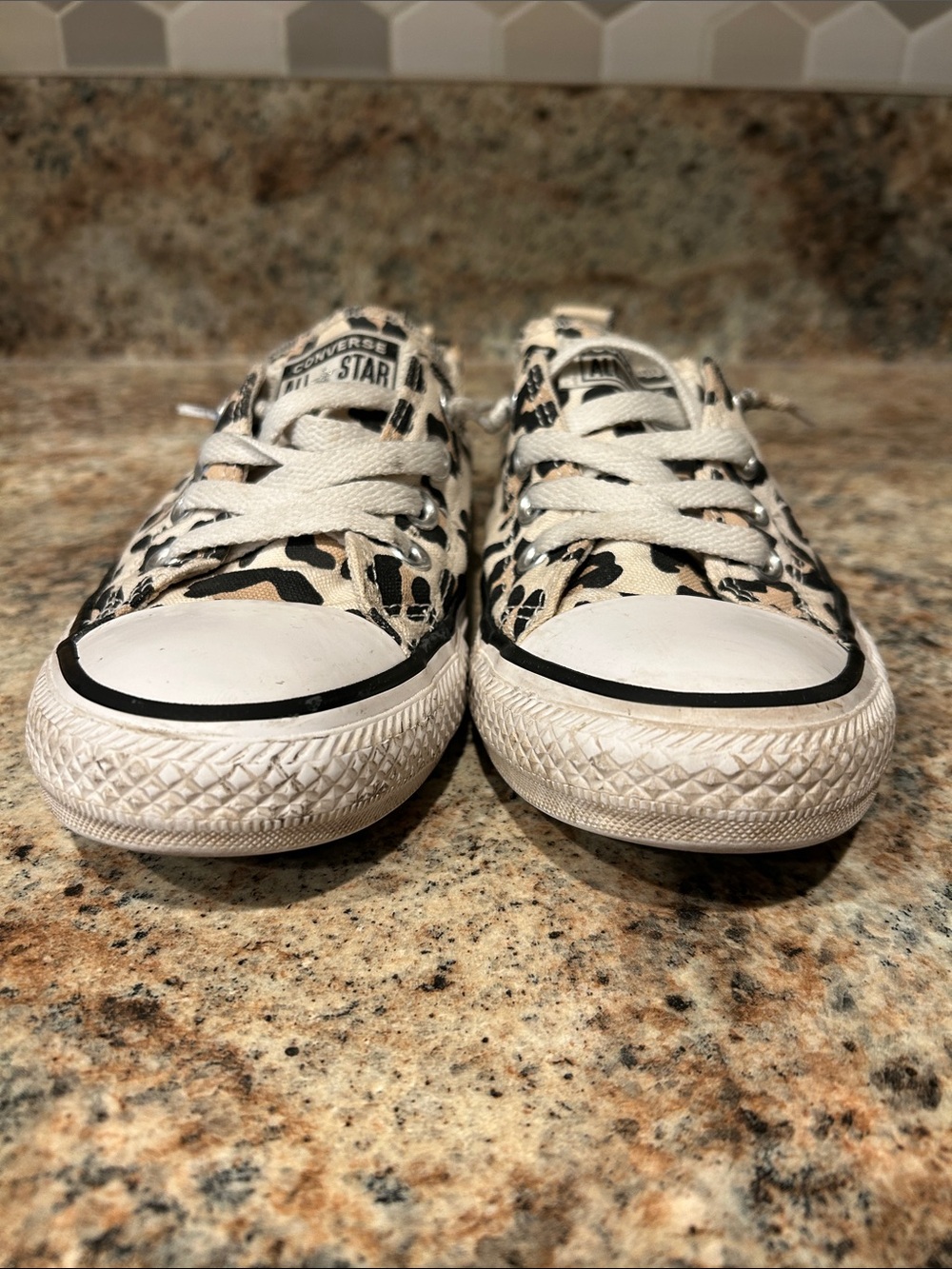 Converse Shoreline Sneakers Womens 7 Leopard Print Slip On Low Top 567022F - Picture 7 of 13